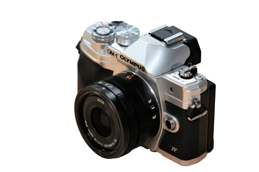 Olympus OM-D E-M10 Mark IV: Compact Mirrorless Redefined_01