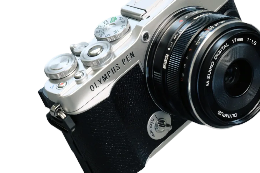 Olympus PEN E-P7 Review: Pro Performance in Compact Form_01