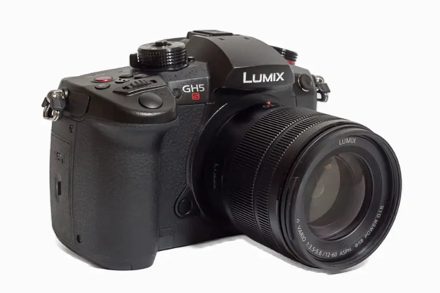 Panasonic Lumix GH5S Review: Top Video Camera for 2024_01